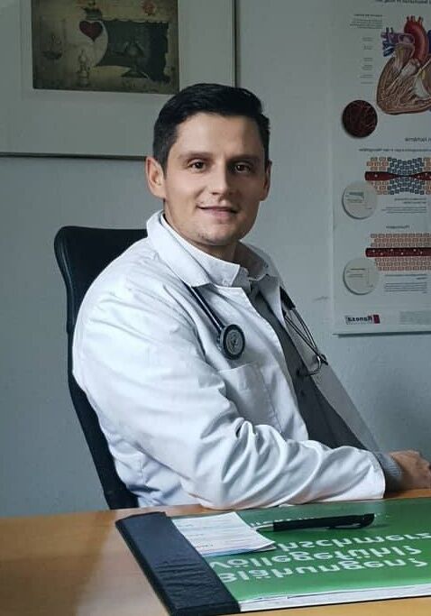 Liječnik Reumatolog Dino Dragičević